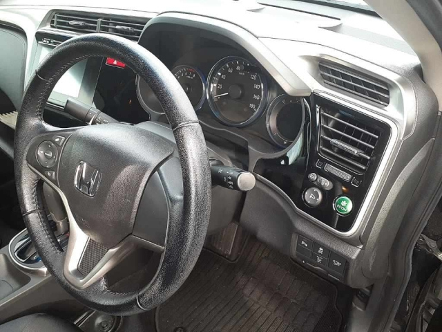 HONDA GRACE 2016