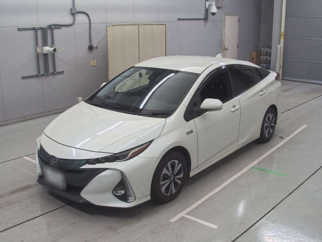 TOYOTA PRIUS PHV 2017