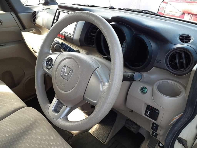 HONDA N BOX PLUS 2013