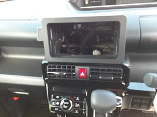 DAIHATSU TANTO 2022