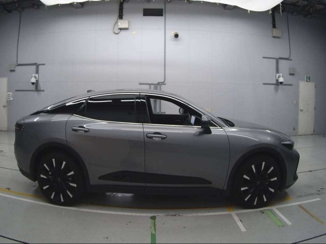 TOYOTA CROWN CROSSOVER 2023