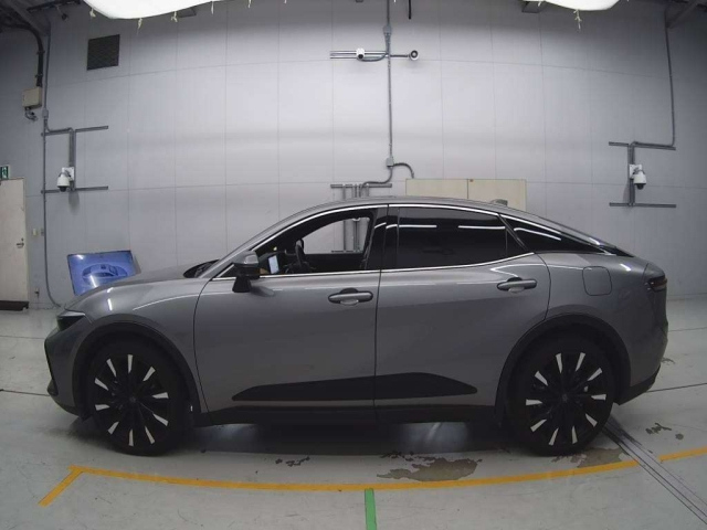 TOYOTA CROWN CROSSOVER 2023