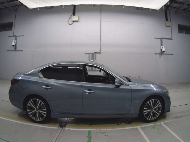 NISSAN SKYLINE 2018