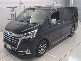 TOYOTA GRANACE 2022