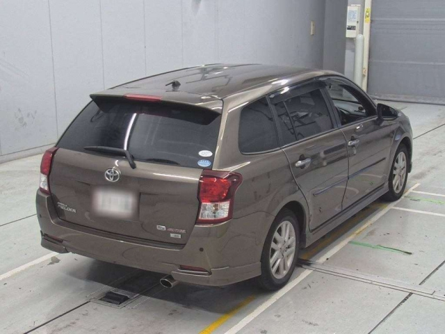 TOYOTA COROLLA FIELDER 2012