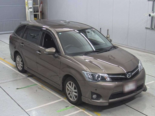 TOYOTA COROLLA FIELDER 2012