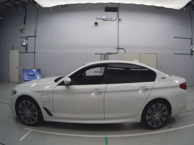 BMW 5 SERIES 2018