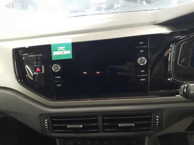 VOLKSWAGEN POLO 2020