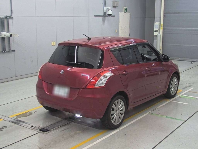 SUZUKI SWIFT 2011
