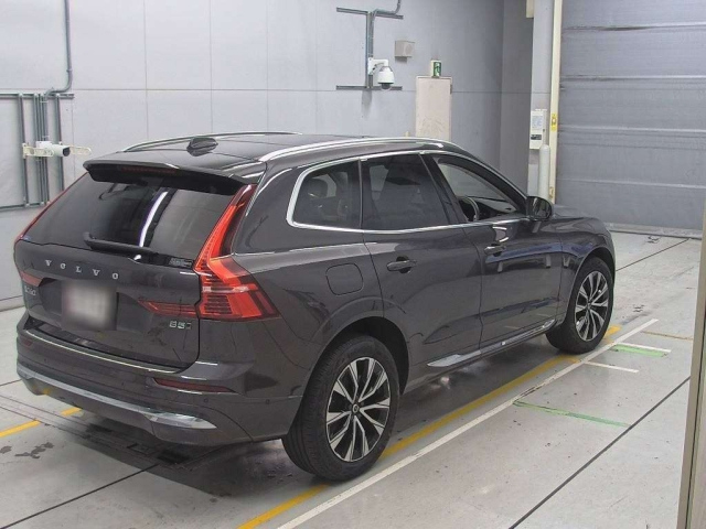 VOLVO XC60 2022