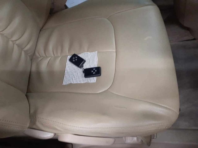 TOYOTA ALPHARD 2012