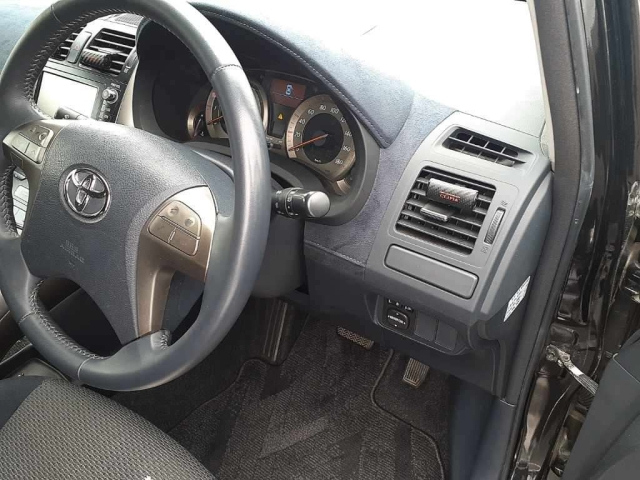TOYOTA BLADE 2008