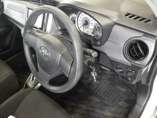TOYOTA COROLLA FIELDER 2014