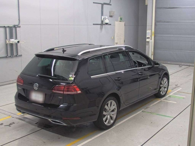 VOLKSWAGEN GOLF VARIANT 2018