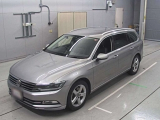 VOLKSWAGEN PASSAT VARIANT 2016