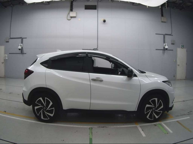 HONDA VEZEL 2020