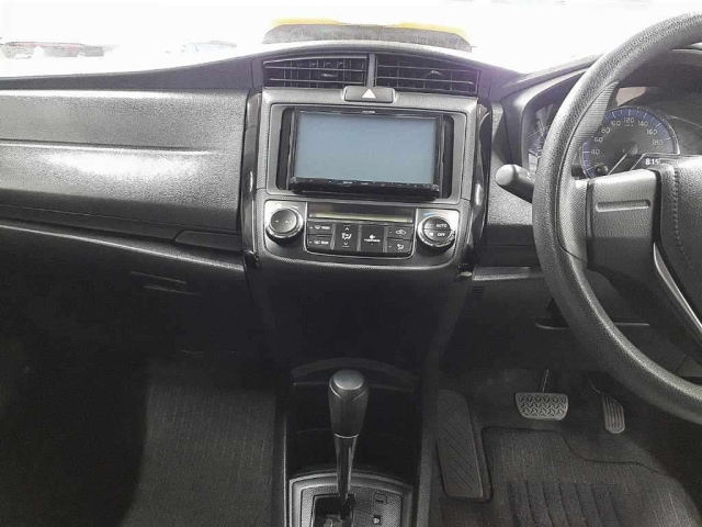 TOYOTA COROLLA AXIO 2017