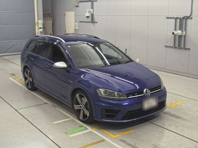 VOLKSWAGEN GOLF VARIANT 2016
