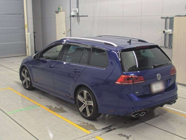 VOLKSWAGEN GOLF VARIANT 2016