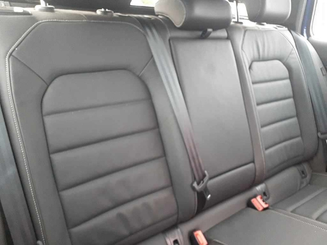 VOLKSWAGEN GOLF VARIANT 2016