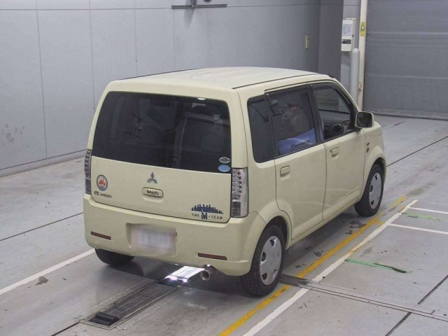MITSUBISHI EK WAGON 2010