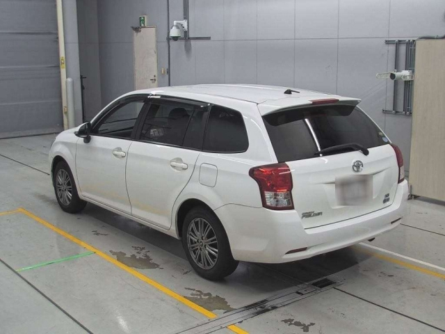 TOYOTA COROLLA FIELDER 2014