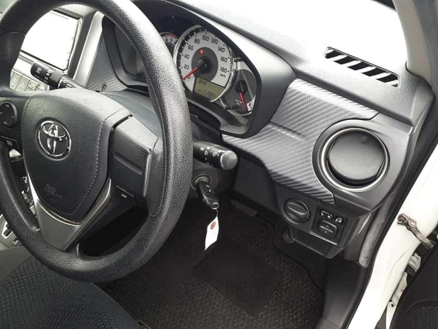TOYOTA COROLLA FIELDER 2014