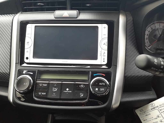 TOYOTA COROLLA FIELDER 2014