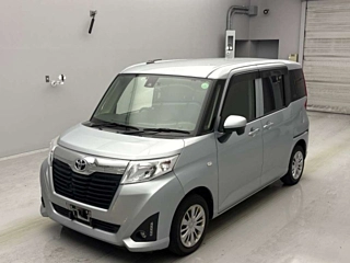 TOYOTA ROOMY 2018