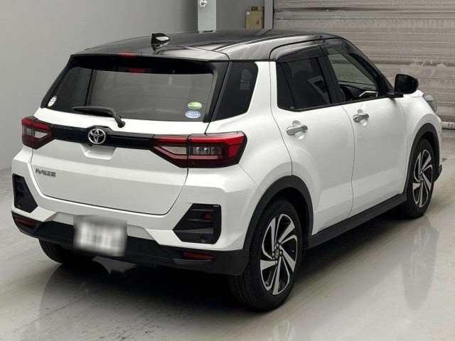 TOYOTA RAIZE 2021