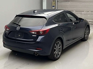 MAZDA AXELA 2016