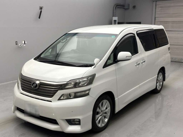 TOYOTA VELLFIRE 2009
