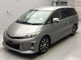 TOYOTA ESTIMA 2013