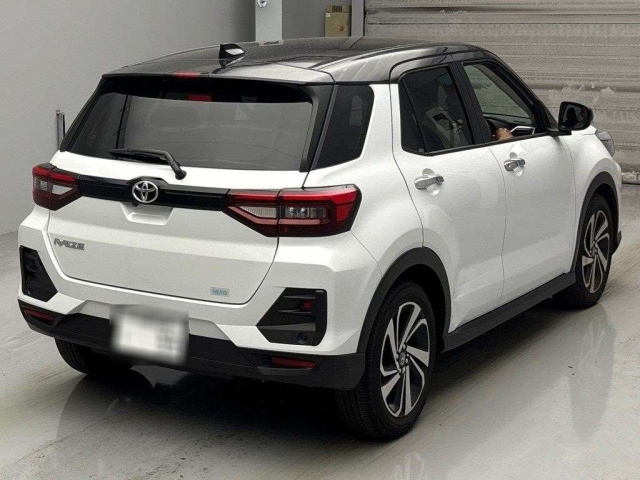 TOYOTA RAIZE 2024