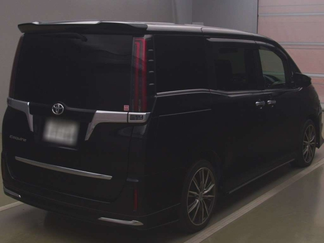 TOYOTA ESQUIRE 2021