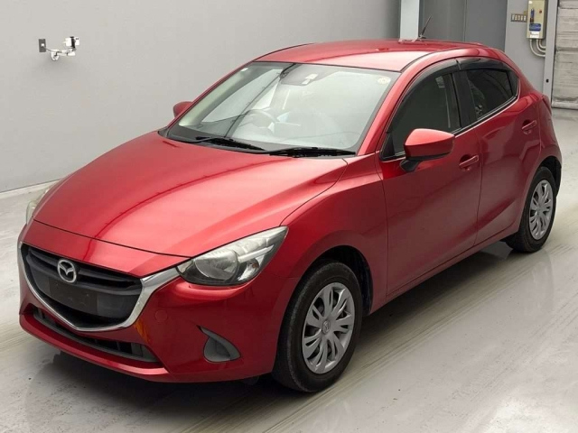 MAZDA DEMIO 2016