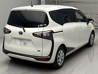 TOYOTA SIENTA 2018