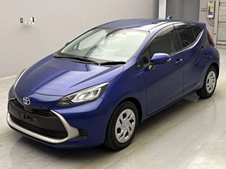TOYOTA AQUA 2022