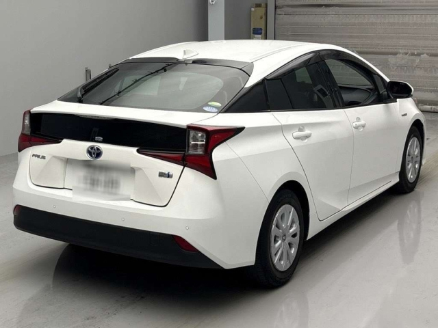 TOYOTA PRIUS 2020