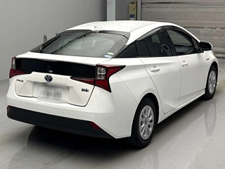 TOYOTA PRIUS 2020