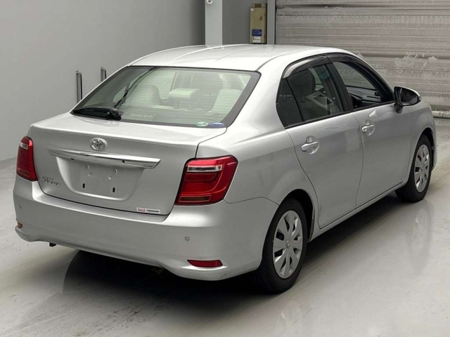 TOYOTA COROLLA AXIO 2016