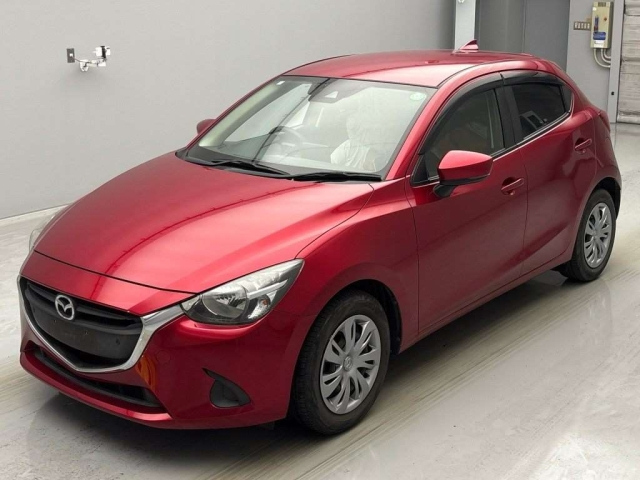 MAZDA DEMIO 2018