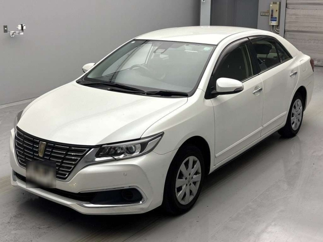 TOYOTA PREMIO 2016
