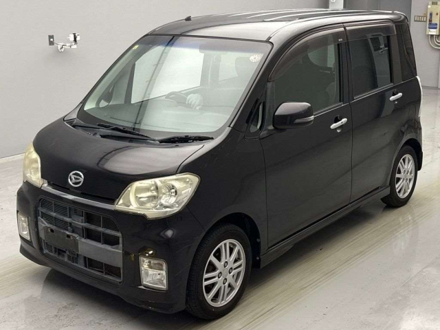 DAIHATSU TANTO EXE 2010