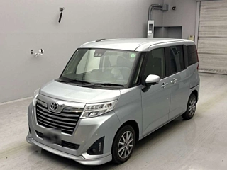 TOYOTA ROOMY 2019