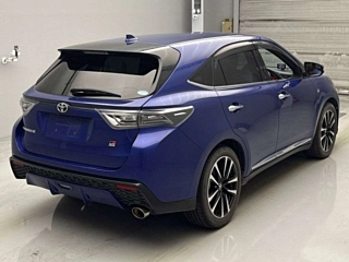 TOYOTA HARRIER 2017