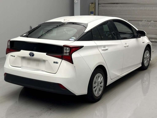 TOYOTA PRIUS 2020
