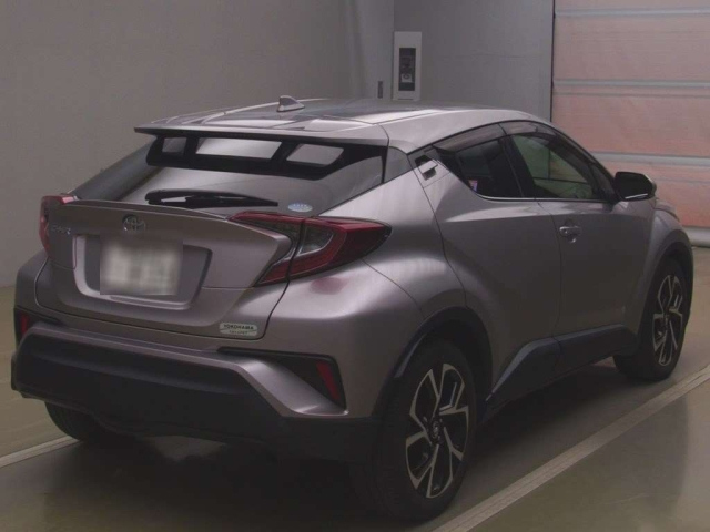 TOYOTA C-HR 2019