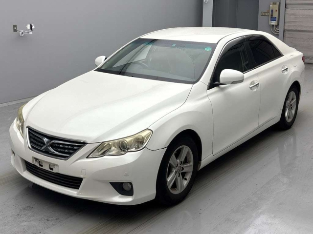 TOYOTA MARK X 2011