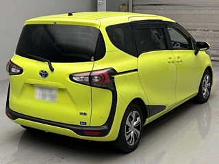 TOYOTA SIENTA 2021